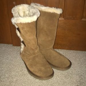 Warm winter boots